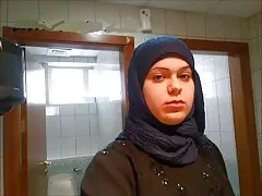 MILF אלכסנדרה אוהבת שלישיה סרטי פורנו לצפייה ישירה עם בני נוער