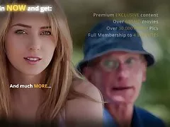 אמא חורגת סבבה מתרגלת סקס חינם לצפייה ישירה עיסוי על העשרה שלה