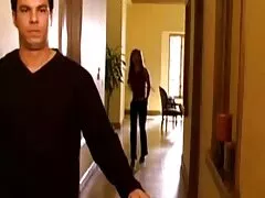 שילה ריידר רוכבת על מר ריץ' כמו נערת צפייה בסרטי סקס חינם פרה כשהיא מקפיצה את פי הטבעת שלה
