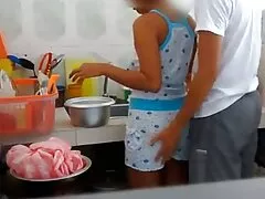 MILF שמלכד את בנה החורג והחבר הסקסי שלו אתרי פורנו לצפייה ישירה